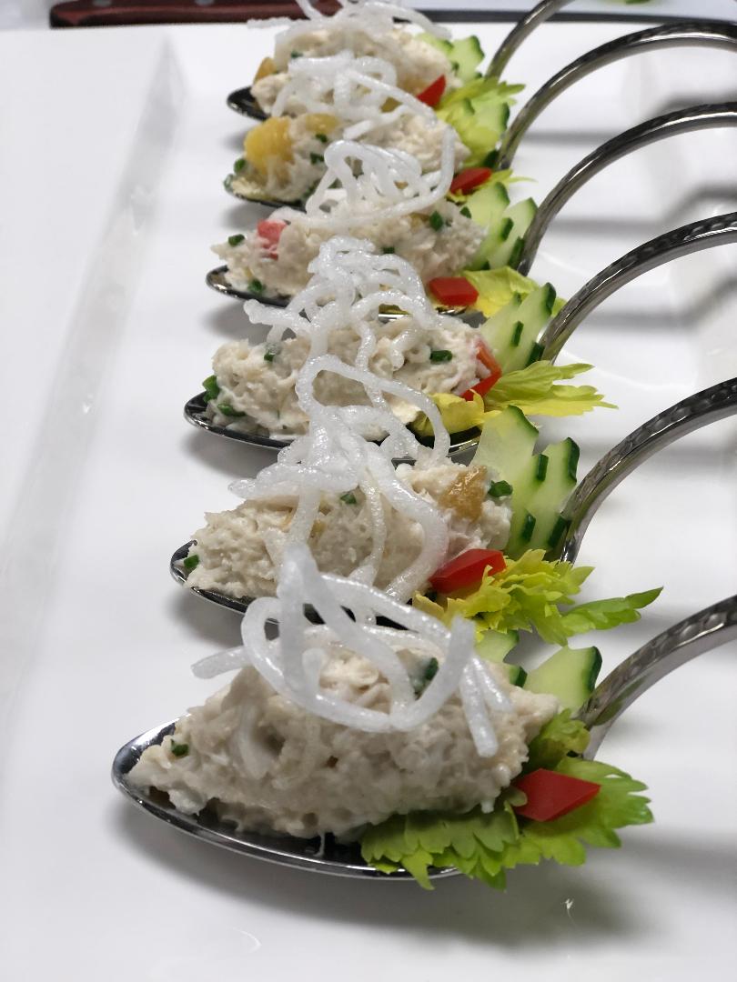 crab and mango salad